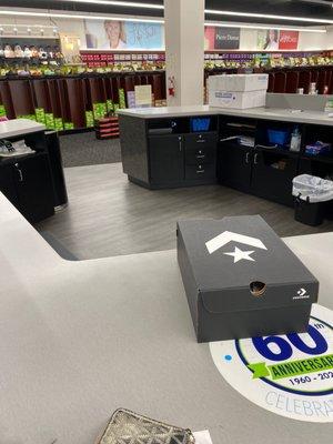 No one standing here to help me