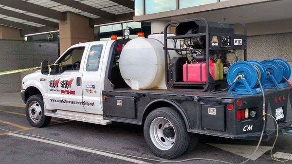 Hotshot Pressure Wash
