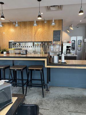 Large beer selection for a bakery