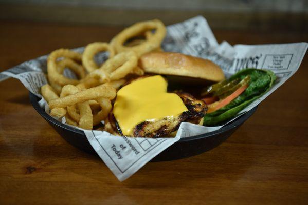 Grilled Chicken Breast with onion rings