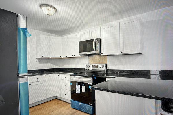 Head 2 Toe Contractors