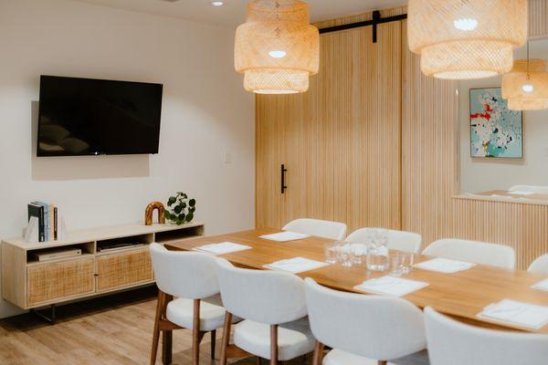 Host your meeting in WORBOYS/detroit's Boardroom with Wi-Fi and Apple TV for presentations or video conferencing.