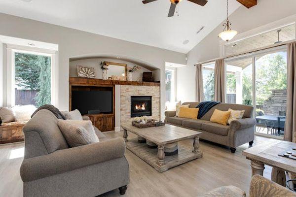 Troy Devries - John L. Scott