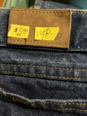 Janice’s Junk Joint