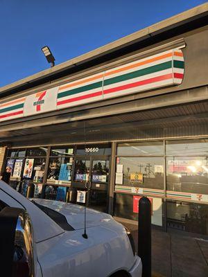 7-Eleven