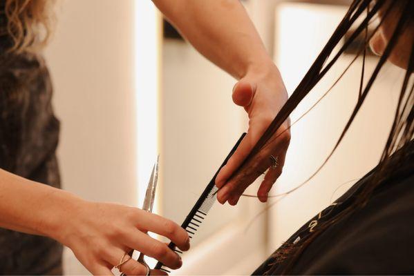 Movement, balance, and that fresh-cut confidence.