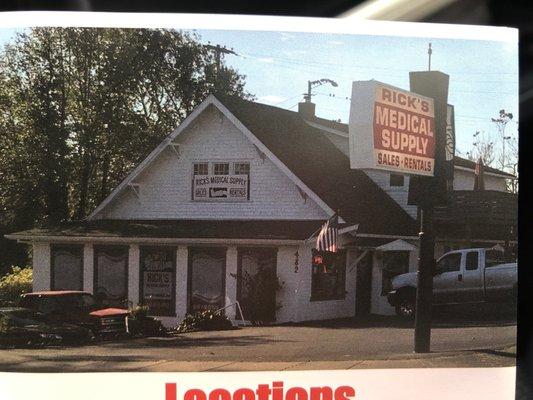 A picture of the building.