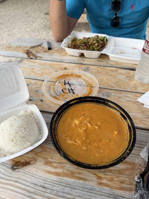 Pad See Ew in the back and red curry in the front!