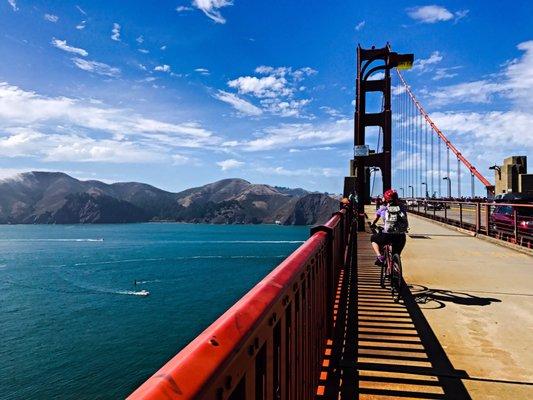 Alcatraz Bikes And Tours
