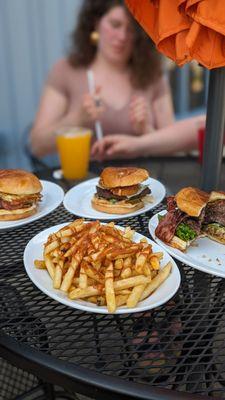 French Fries with Zinger Sauce
