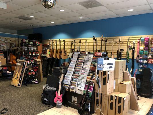 Sacchetti Music Store