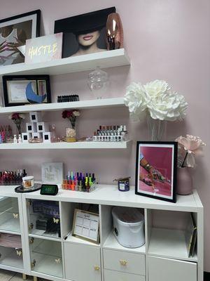 Pynque Moon Beauty Collective