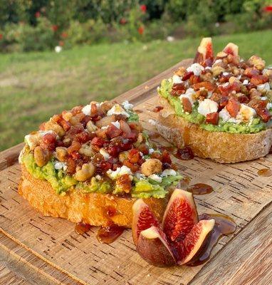 Smashed Avocado Toast