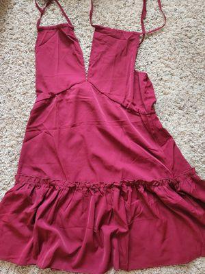 XL Frill Trim Tiered Backless Mini Dress. It is cheaply made. The nerve to charge Kohl's prices for Rainbow fashion products.