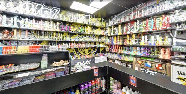 Hippie Hut Smoke Shop