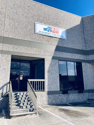 Autobody Warehouse
