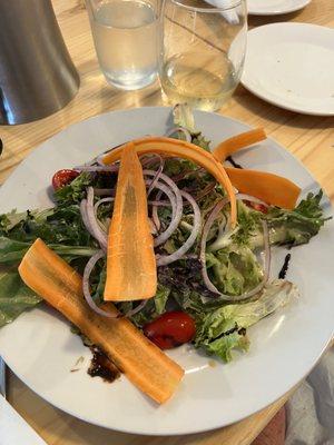 House salad with homemade dressing