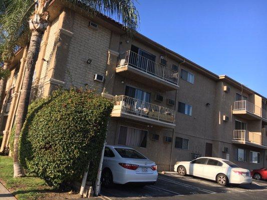 Lankershim Apartments