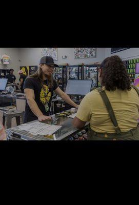 smoke head shop, cannabis dispensary