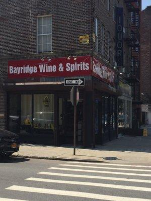 Bayridge Wine & Spirits