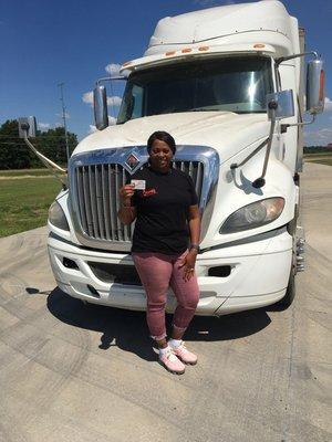 Queen B Trucking School