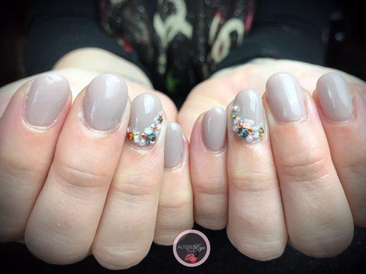 Hard gel overlay with Swarovski, opal and pearl embellishments.