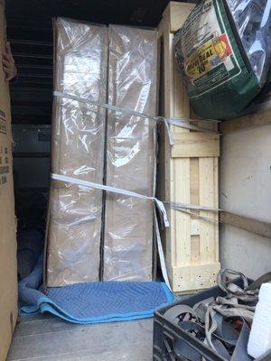 D A D Trucking-Art Moving & Storage