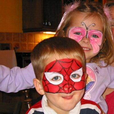 Your kids party guuests will love sharing the photos of our face painting creations. You'll look like a genius for hiring us.