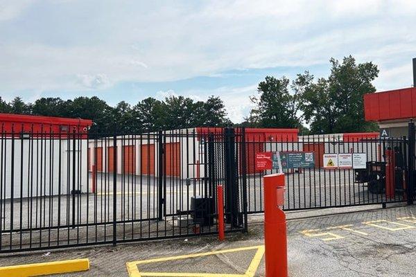 Public Storage