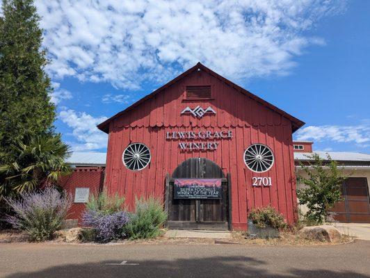Lewis Grace Winery