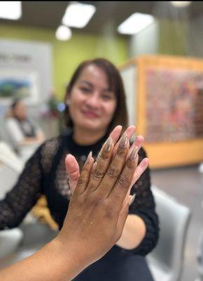 Happy every day and today with my loyal customer thank you Lily