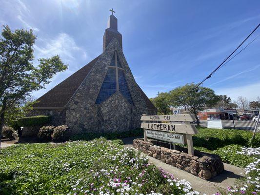The front of Gloria Dei's Sanctuary