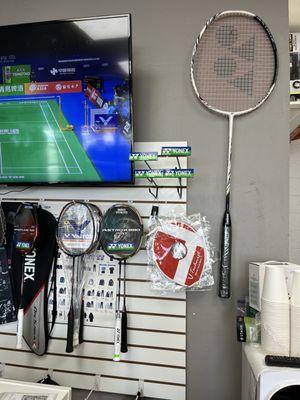 Look at that giant racket!