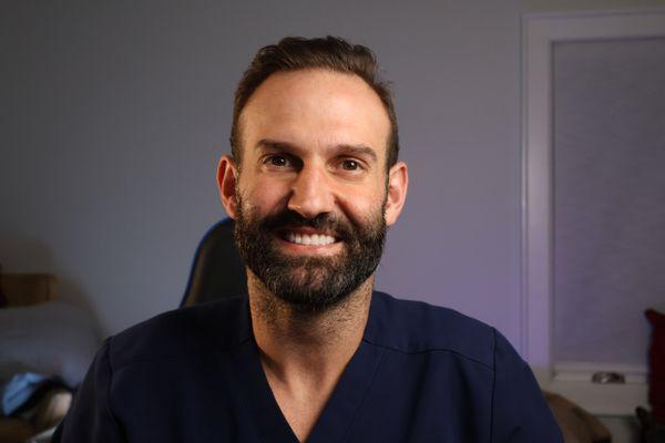 Justin Emami, DDS - Galleria of Smiles