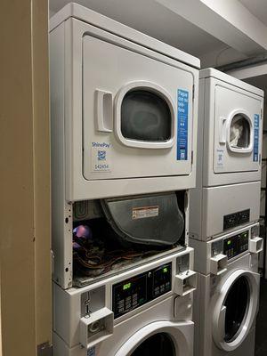 Commercial laundry machines