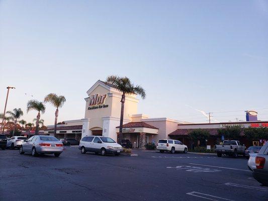 Sweetwater Plaza Shopping Center