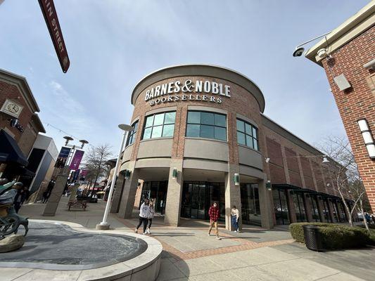 Barnes and Noble