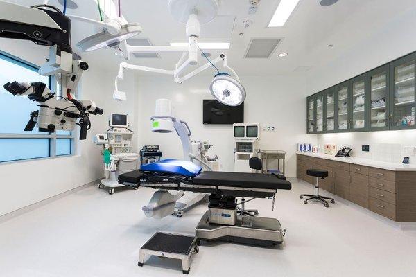 Alexander Taghva, MD