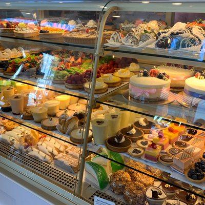 Lavender Bakery & Cafe'