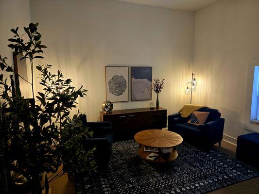 Counseling room, Suite 3b