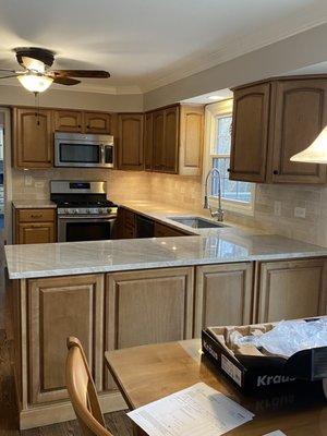 Taj Mahal quartzite counters