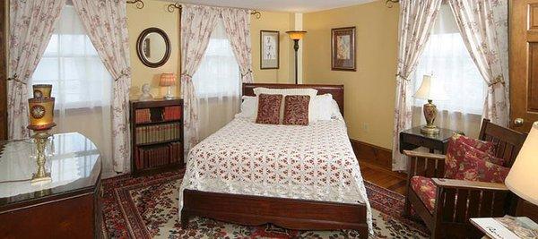 The Tuck Inn Bed & Breakfast