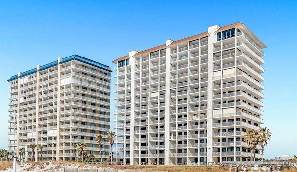 Summer House on Romar Beach vacation rentals in Orange Beach