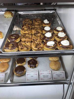 Lickin Good Donuts - Clanton