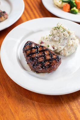 Charleston's Restaurant