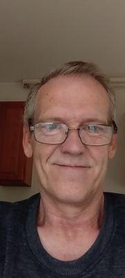 Hi There, Dave here, for the last 22 years our small groups have been bring the good news THAT JESUS IS RISEN!! Come join is!