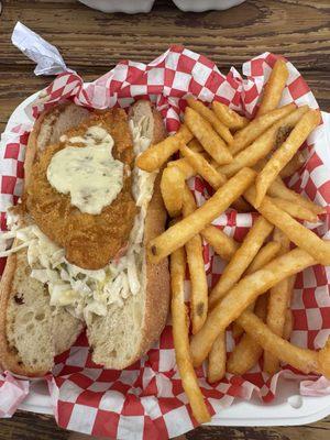 Catfish poboy