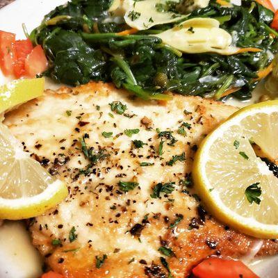 Scallopine de Pollo w/ spinach