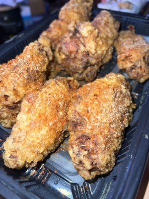 Spicy soy garlic wings - crispy tasty goodness