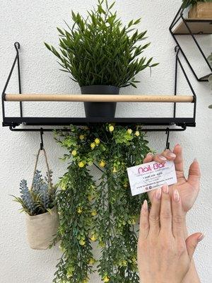 Nail Bar